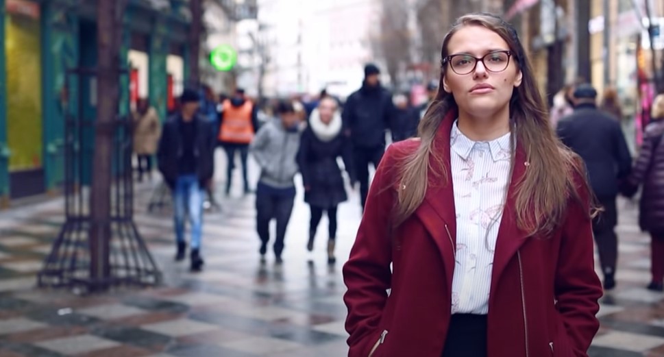 Andreea Avădanei Al cui esti